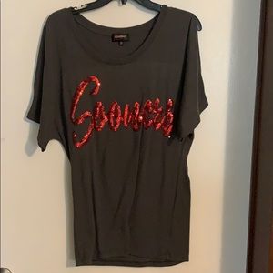 OU Sooner T-shirt with cold shoulders baggy M